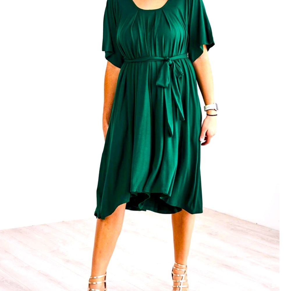 Latched Mama Flutter Sleeve Petite Nursing Romper